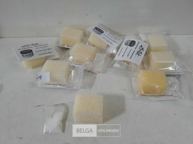 10 x wondersteenpoeder 5gr + spons - afbeelding 2 van  3