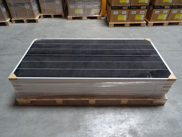 10 x zonnepaneel sunpower p3 415 (4.150 wp) - afbeelding 1 van  3