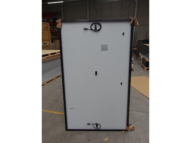 10 x zonnepaneel sunpower p6-405 (4.050 wp) - afbeelding 2 van  3