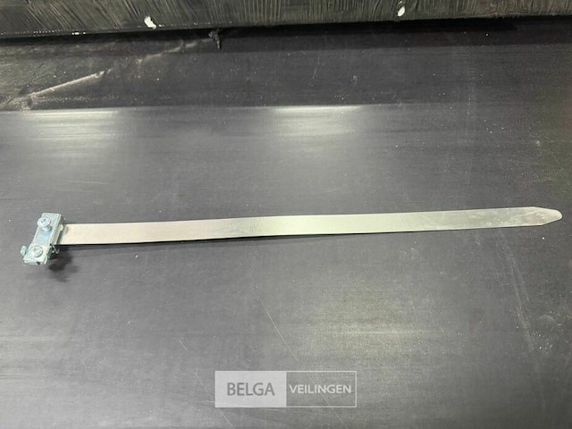 ± 100 aardingsbandklemmen - afbeelding 1 van  3