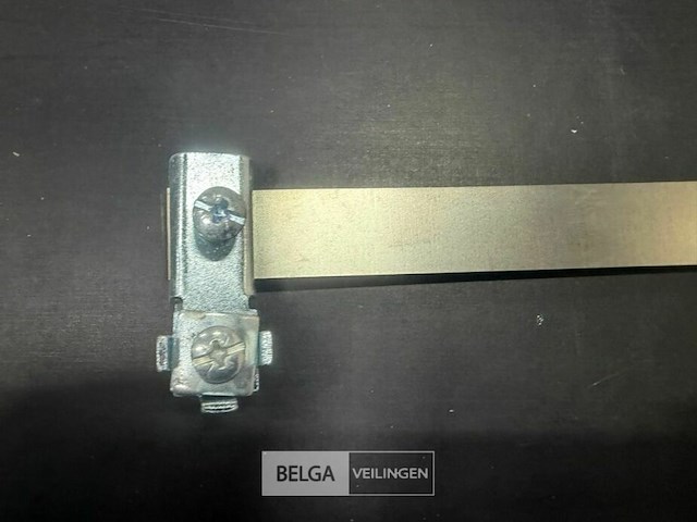 ± 100 aardingsbandklemmen - afbeelding 2 van  3