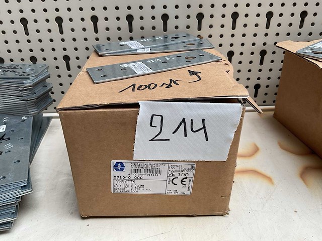 100 bevestiging platen - afbeelding 2 van  3