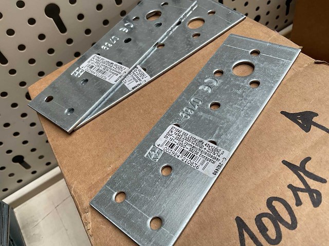 100 bevestiging platen - afbeelding 3 van  3