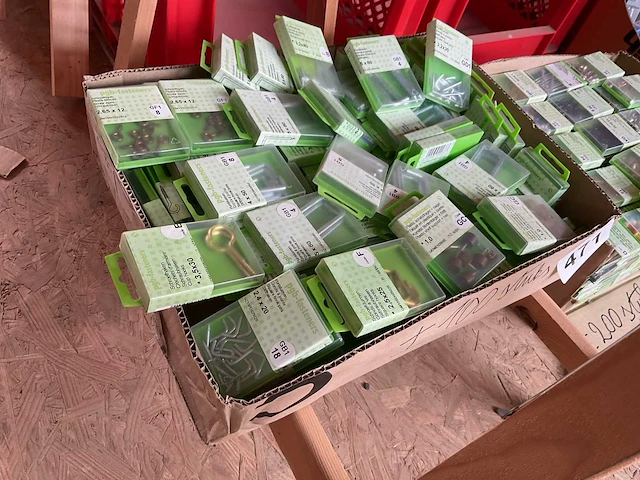 100 blisters bevestigingen - afbeelding 1 van  5