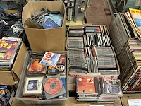 100 cd's
