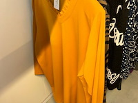 100 dames blouses, rokken, truien - afbeelding 4 van  5