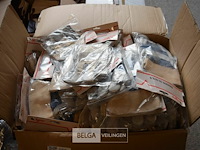 ±100 div werkhandschoenen - afbeelding 1 van  4