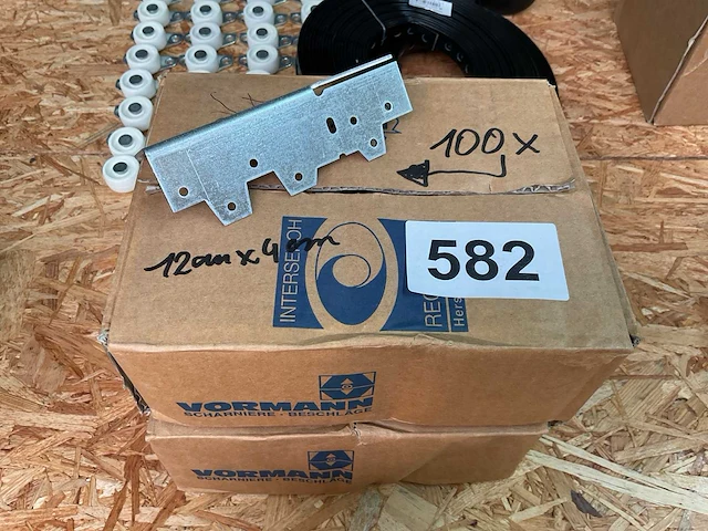 100 hoek verbinders - afbeelding 1 van  4