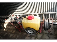 100 liter spuit op hardi-trolley - afbeelding 8 van  10