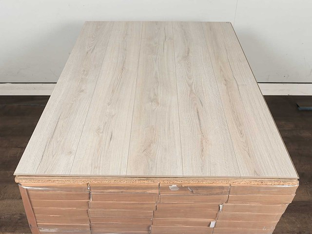 100 m2 laminaat plank - 1383 x 193 x 8 mm - afbeelding 3 van  4