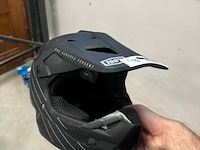 100% status full face helm zwart s - afbeelding 1 van  1