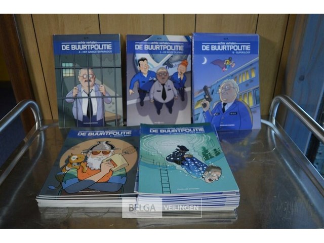 ±100 stripverhalen; de buurtpolitie - afbeelding 1 van  6