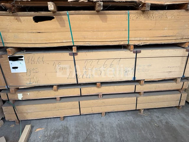 100 x houten hdf-panelen 4,8mm zwart 2530mmx2070mm - afbeelding 4 van  4