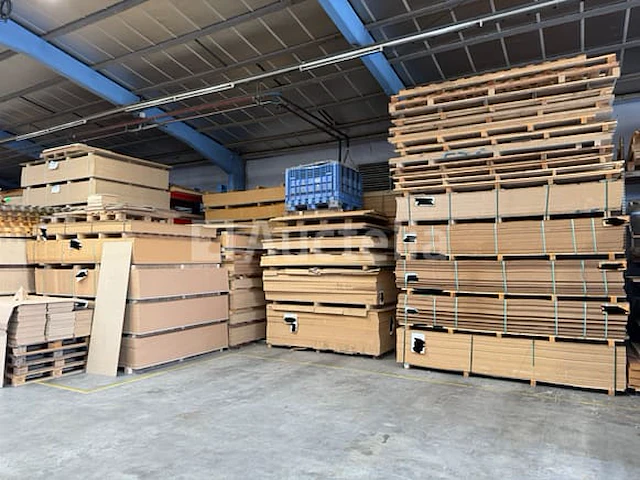 100 x oranje mdf-panelen 3mm 3500mmx2070mm - afbeelding 3 van  4