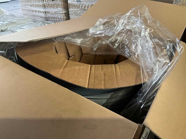 1000 lopende meter epdm glasrubber grijs (kp1010) - afbeelding 3 van  5