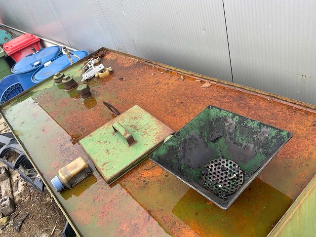 1000l brandstoftank - afbeelding 4 van  4