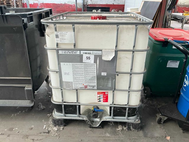 1000l ibc vat adblue - afbeelding 1 van  4