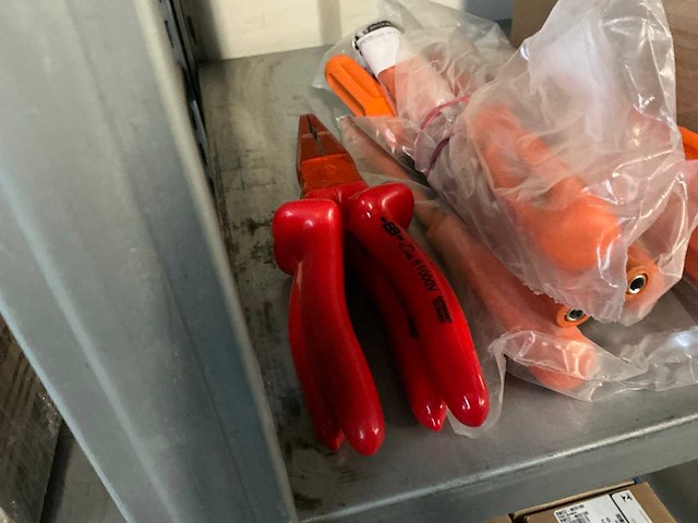 1000v handvaten en gereedschap - afbeelding 4 van  5