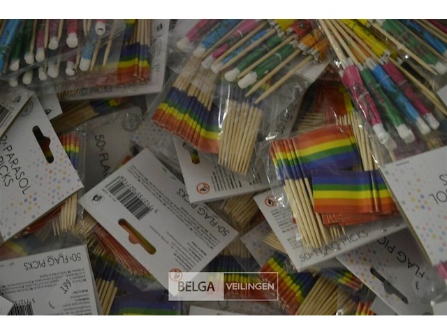 ±100pakjes vlag tandensokers en ±60 pakjes parasol deco - afbeelding 3 van  4