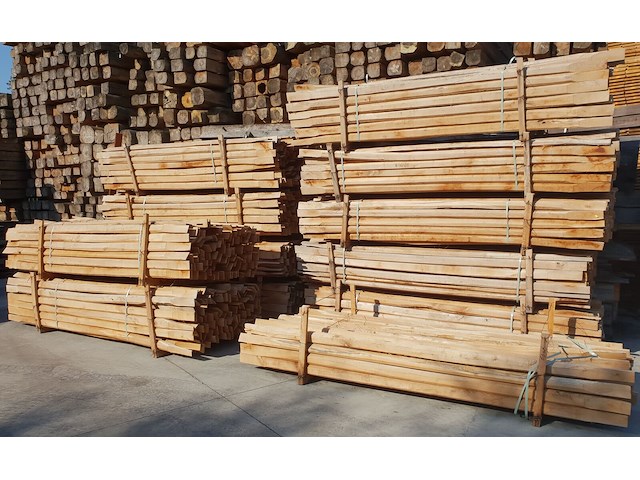 100x acacia gezaagde ligger - afbeelding 1 van  3