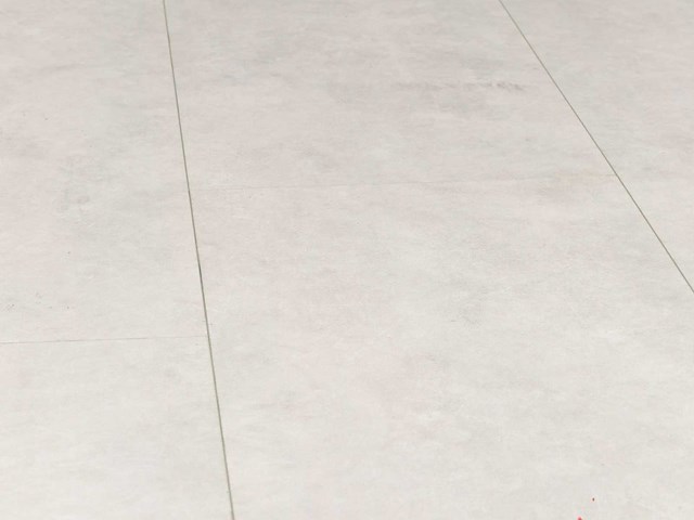 101 m2 pvc-click tegel met xps onderlaag - 638 x 310 x 5 mm - afbeelding 1 van  4