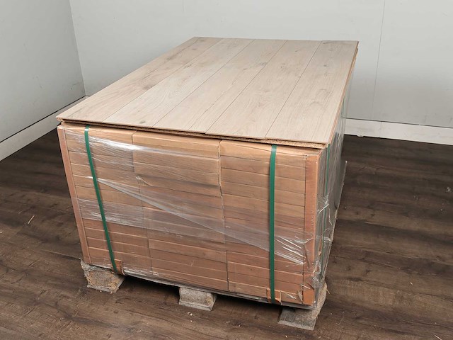 102 m2 laminaat plank - 1383 x 193 x 10 mm - afbeelding 4 van  4