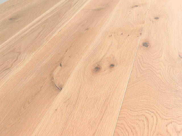 102 m2 parket eiken xl mutliplank - 2200 x 180 x 14 mm - afbeelding 1 van  4