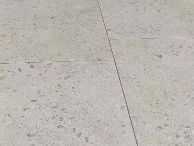 102 m2 pvc click tegel - 638 x 310 x 4,5 mm - afbeelding 1 van  4