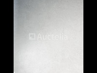 102m² wit oppervlak - afbeelding 1 van  2