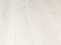 103 m2 laminaat plank - 1383 x 193 x 8 mm - afbeelding 1 van  4