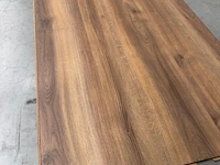 105,30 m² laminaatvloer 8mm - afbeelding 2 van  3