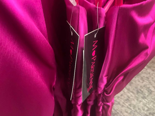 106 m parisienne diverse cocktailjurken (totaalprijs) - afbeelding 38 van  41