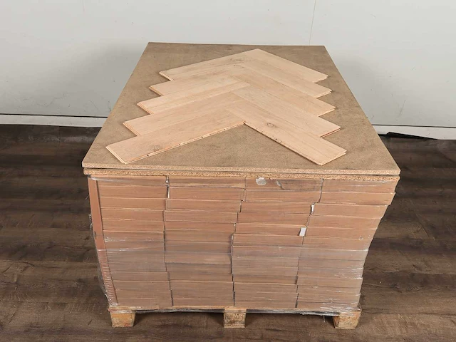 106 m2 parket eiken visgraat onbehandeld multiplank - 480 x 120 x 13,8 mm - afbeelding 3 van  4