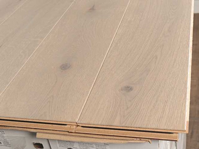106 m2 parket eiken xl mutliplank - 1800 x 180 x 14 mm - afbeelding 2 van  4