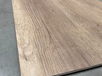 106.8 laminaatvloer 8mm - afbeelding 2 van  3