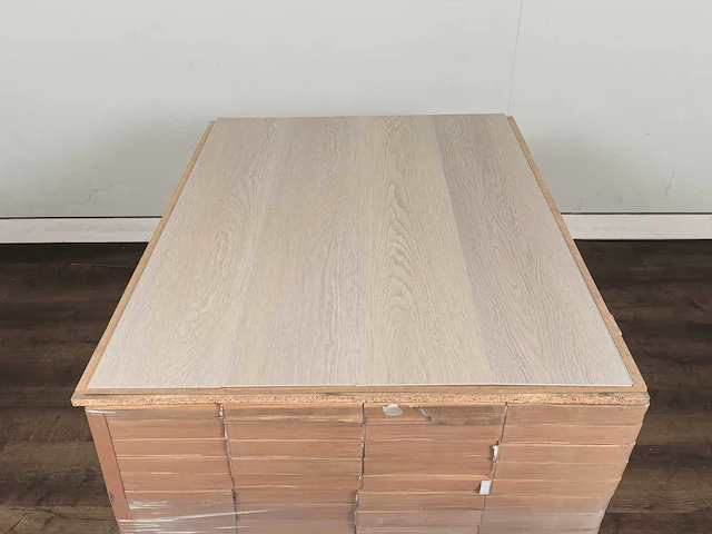107 m2 pvc click plank met geintegreerde xps onderlaag - 1220 x 228 x 4+1 mm - afbeelding 3 van  4