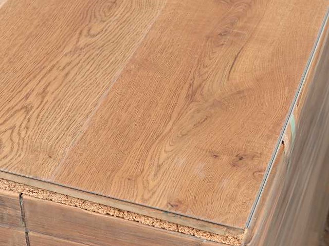 107 m2 pvc click vinyl plank - 1234 x 198 x 4 mm - afbeelding 2 van  4