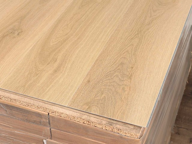107 m2 pvc click vinyl plank - 1234 x 198 x 4,5 mm - afbeelding 2 van  4