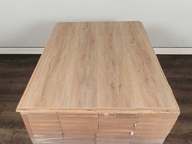 107 m2 pvc spc click plank met xps onderlaag - 1220 x 228 x 4+1 mm - afbeelding 3 van  4