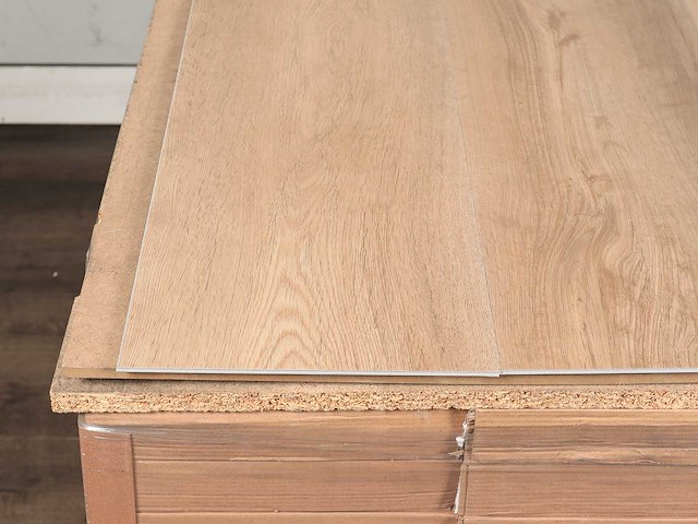 108 m2 pvc spc click plank met xps onderlaag - 1220 x 228 x 5+1,5 mm - afbeelding 2 van  4