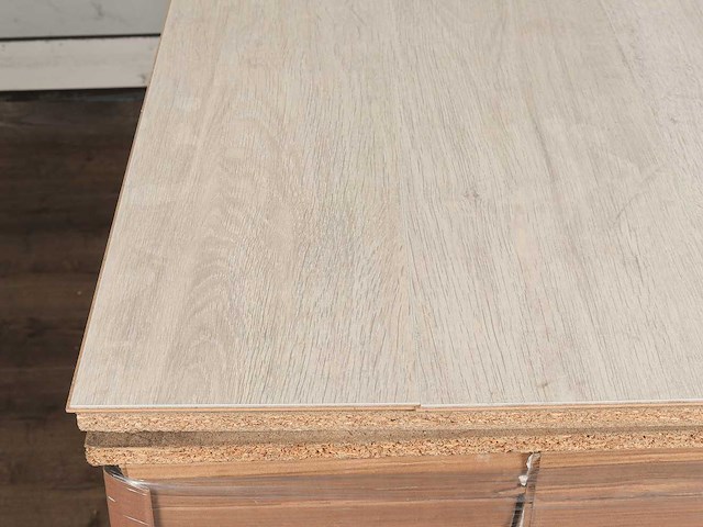 109 m2 laminaat plank - 1286 x 194 x 8 mm - afbeelding 2 van  4