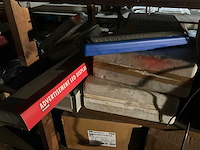 10m houten opbergrekken met inhoud - afbeelding 7 van  35