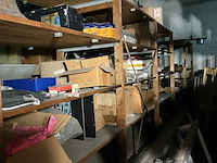 10m houten opbergrekken met inhoud - afbeelding 9 van  35