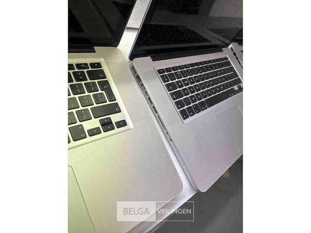 10x 15 inch mix macbook onderdelen - afbeelding 2 van  7