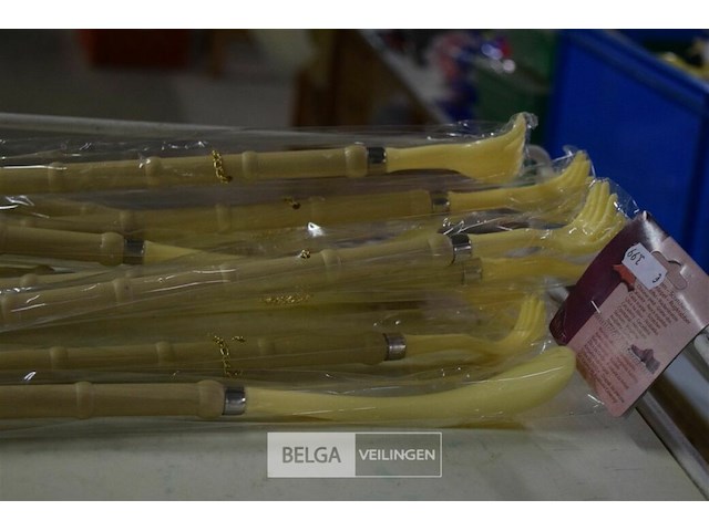 10x 2in 1 ruggenkrabber en schoenaantrekkers - afbeelding 3 van  3