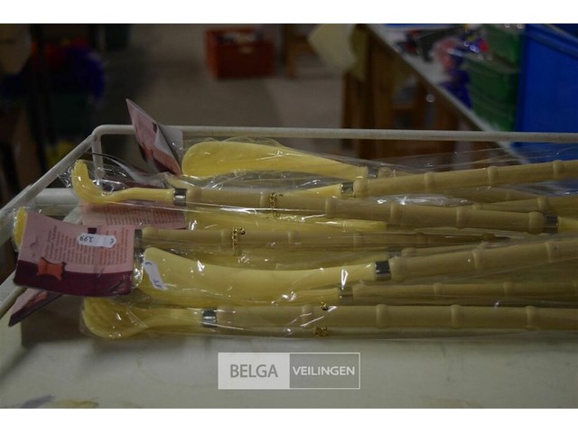 10x 2in 1 ruggenkrabber en schoenaantrekkers - afbeelding 2 van  3