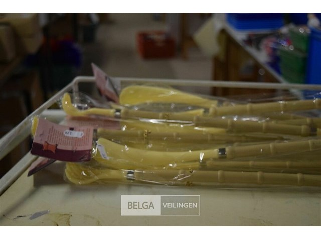 10x 2in 1 ruggenkrabber en schoenaantrekkers - afbeelding 2 van  3