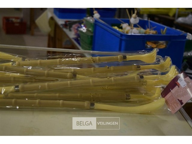 10x 2in 1 ruggenkrabber en schoenaantrekkers - afbeelding 3 van  3