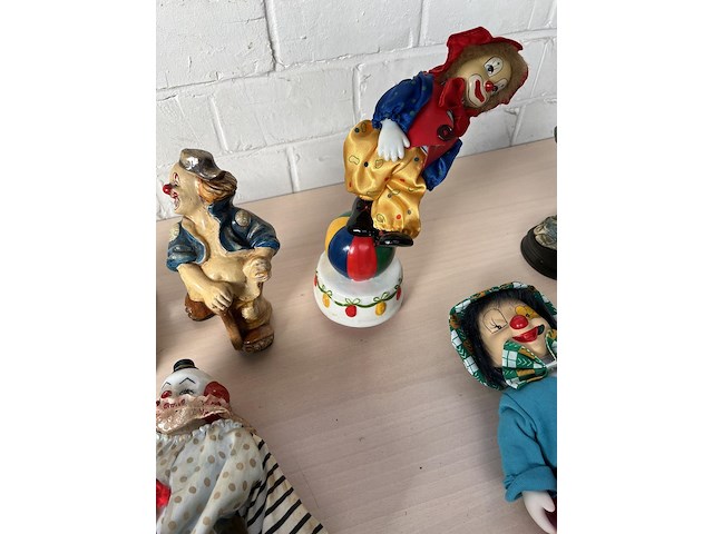 10x beeldjes clown's - afbeelding 7 van  8