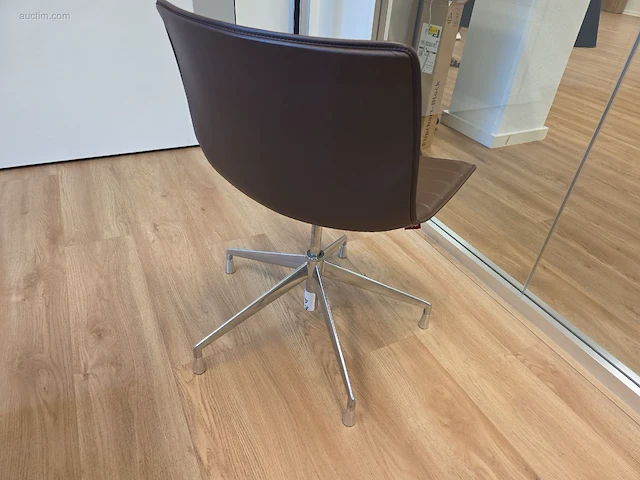 (10x) design lederen draaistoelen arper - afbeelding 2 van  6